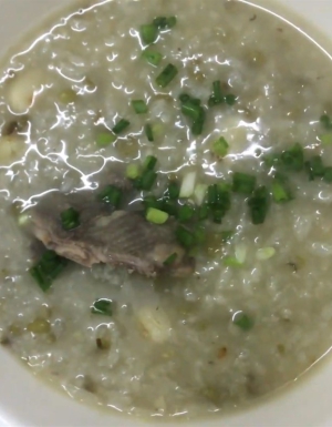 Cút đẻ nấu cháo cù lao