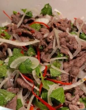 Gỏi bò tái chanh
